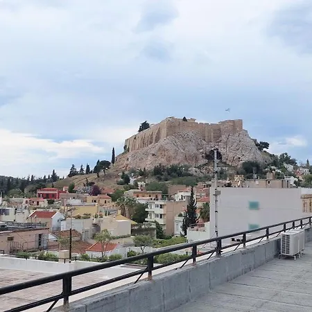 Marvelous In Plaka * Atina